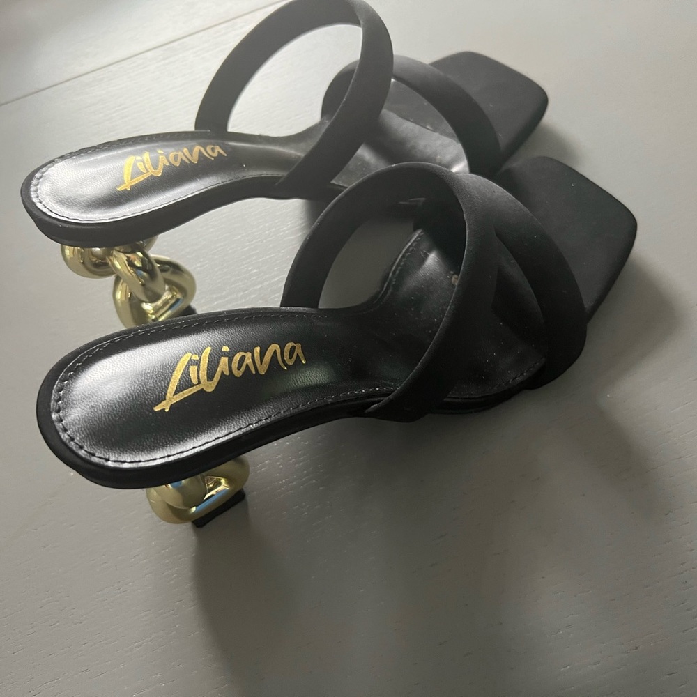 Super cute Liliana heels with chain detail on the heel